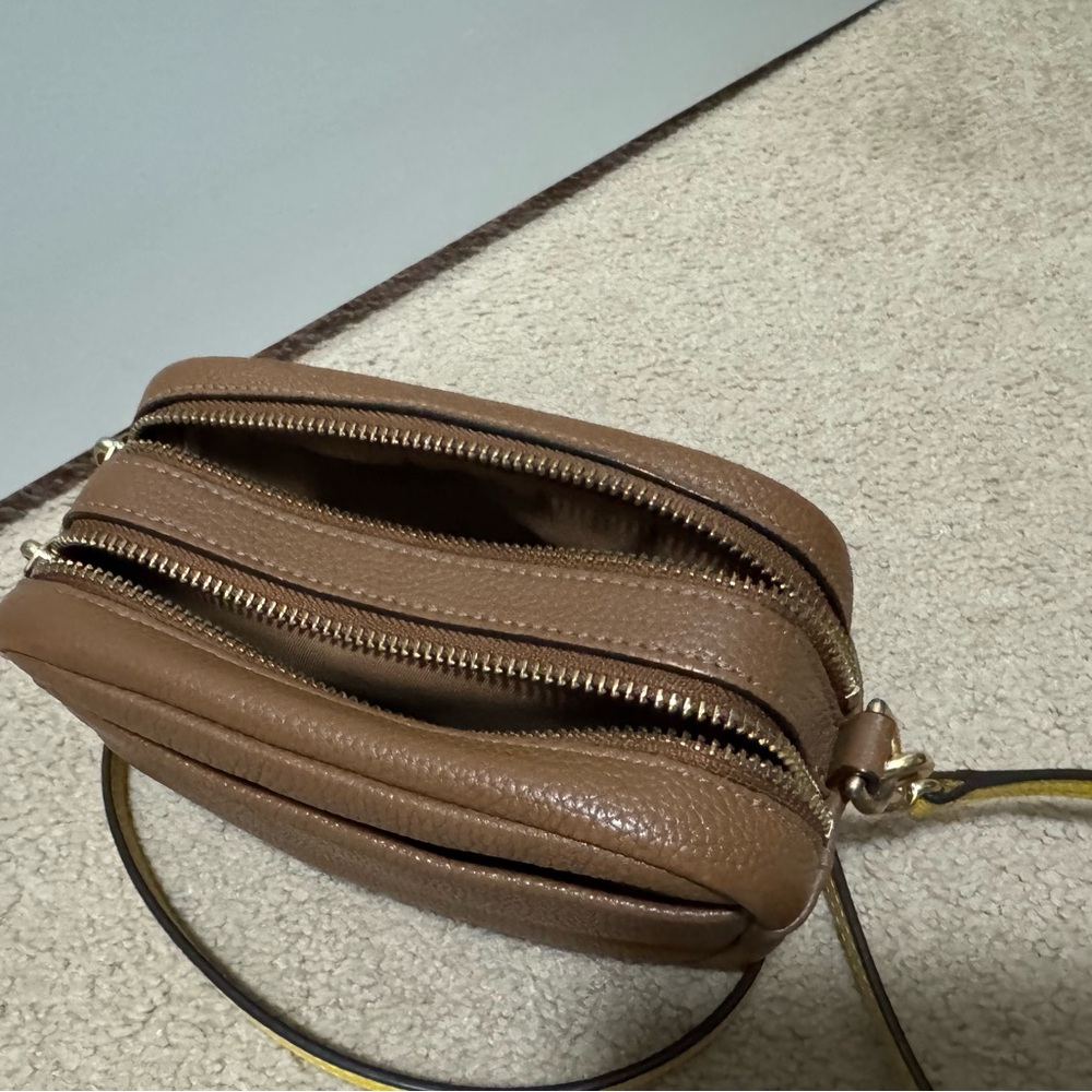 Tory Burch Brown Pebbled Leather Camera Bag– Excellent Condition - Picture 6 of 6